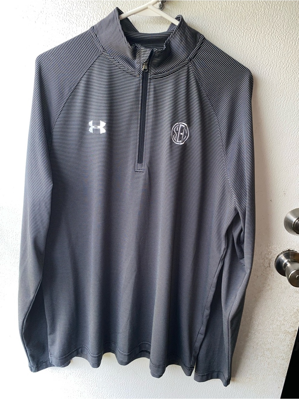 Under Armour Men’s Quarter-Zip Performance Pullover